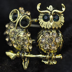 Owls on a branch, Black & Gold