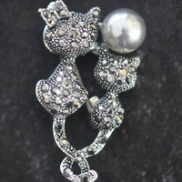 Cats, silver/crystal