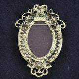 Cameo, Gold/Scroll