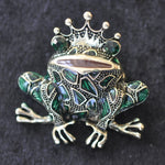 King frog. Gold with green enamelling