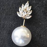 Pins, miniature pearlised & crystal